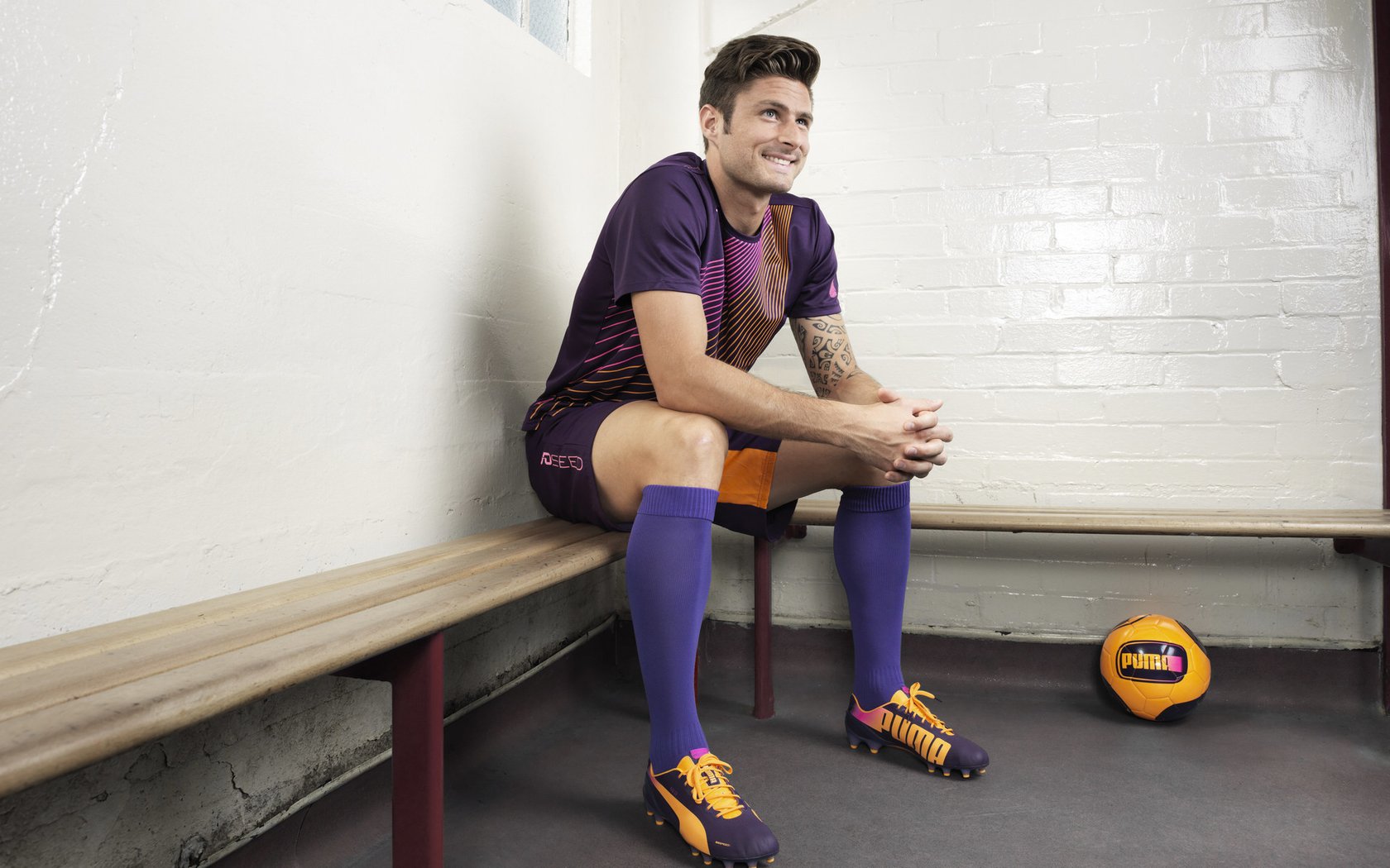 开云下载-未来篮球场:全息投影与虚拟场景成新宠,未来篮球馆